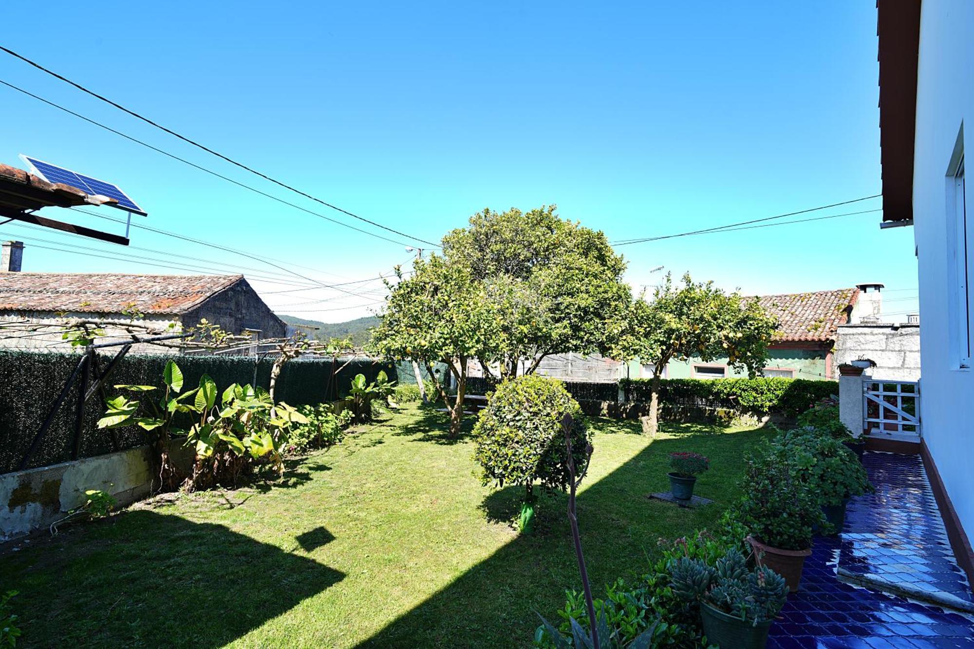 Casa Con Jardin En Vilanova De Arousa Esterno foto